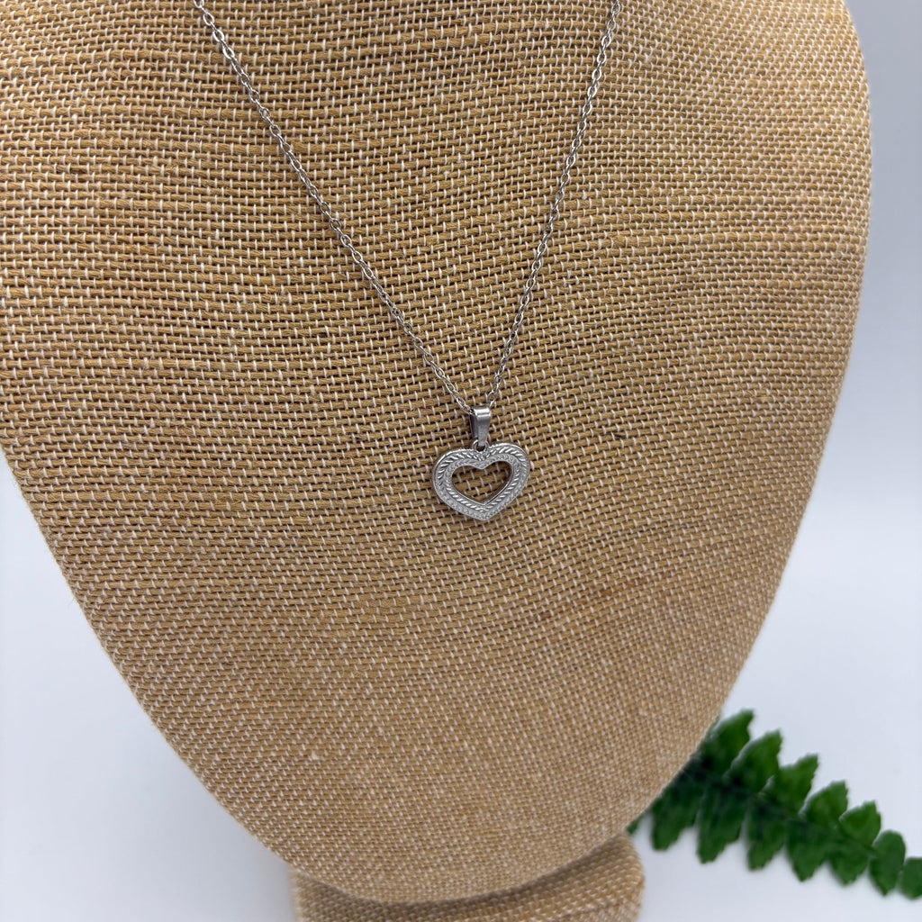 Garland Heart 18" Stainless Steel Necklace