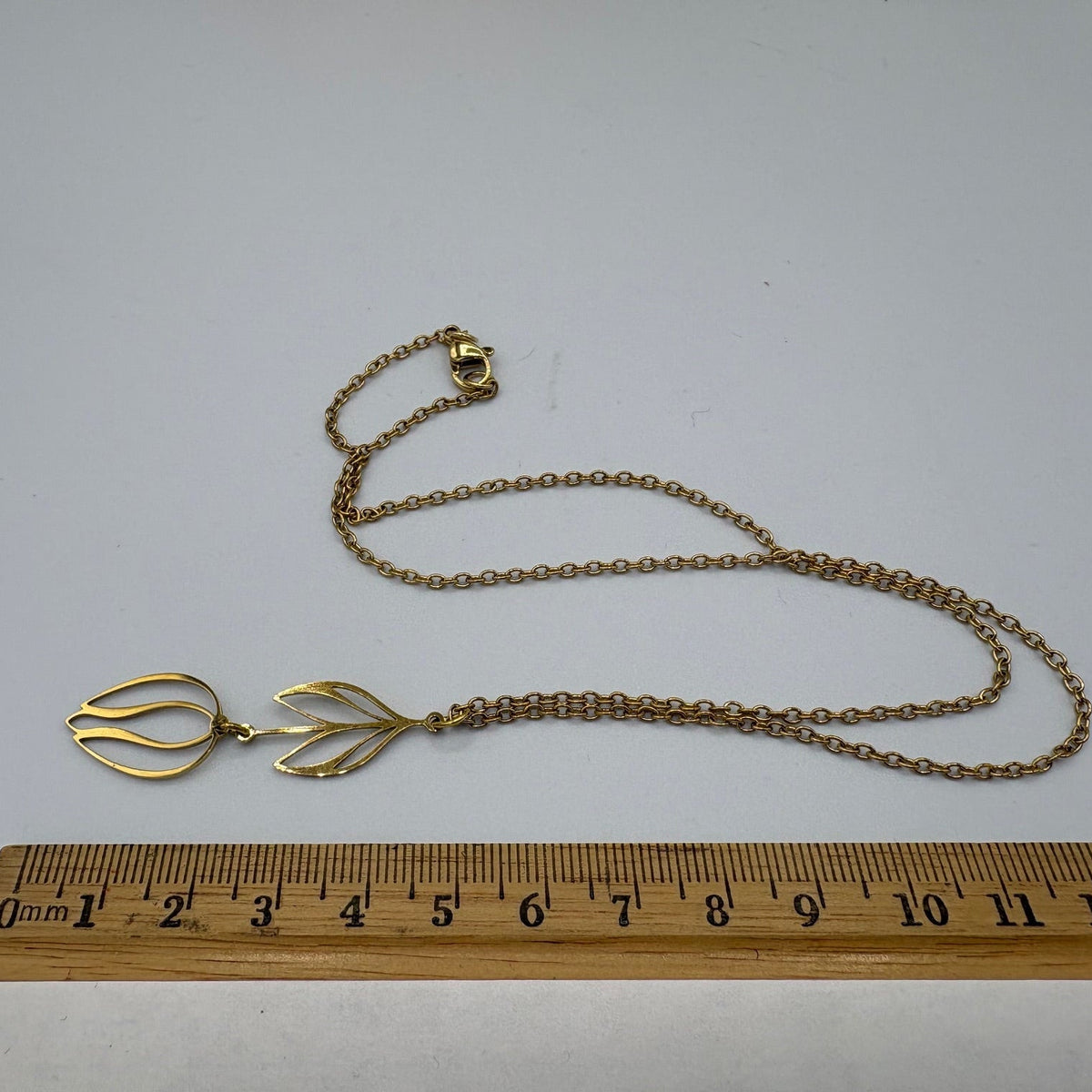 Garden Tulip 20" Stainless Steel Necklace