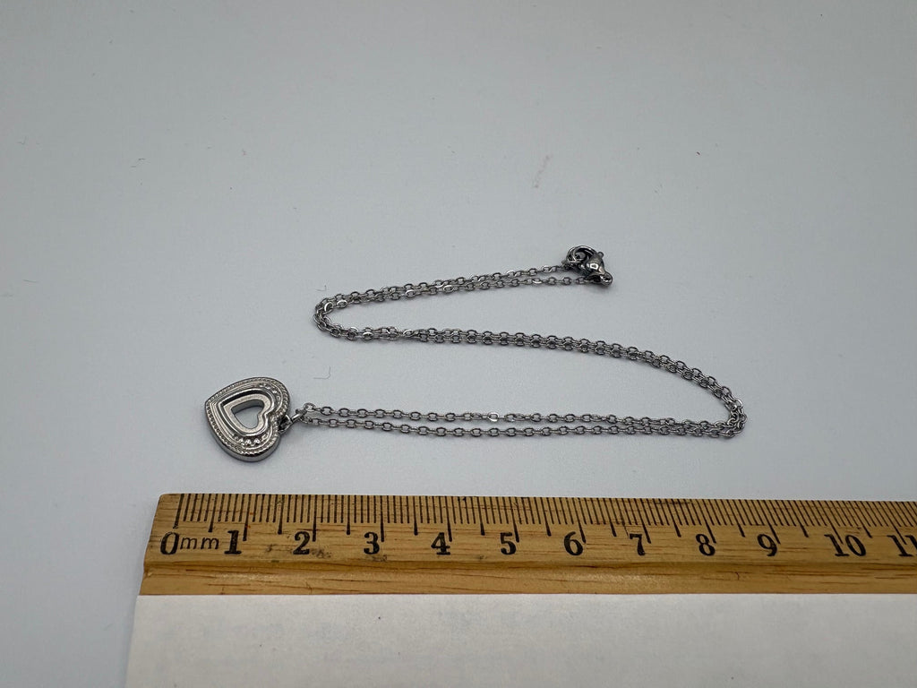 Romantic Vintage Heart 20" Stainless Steel Necklace